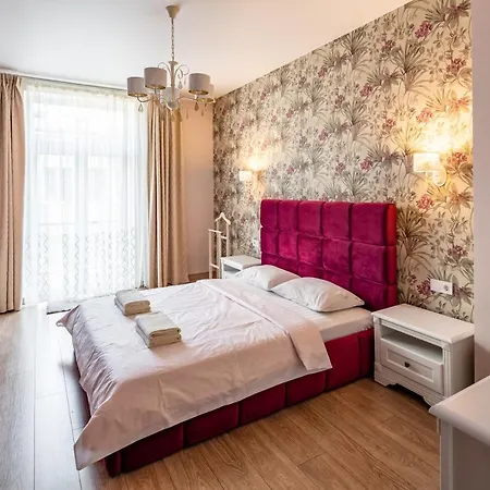 Apartment Romari гнатюка 3 Lviv