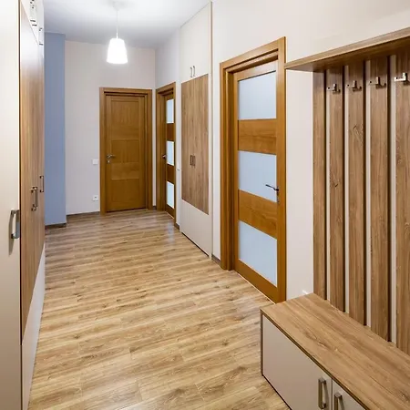 Romari гнатюка 3 Apartment Lviv